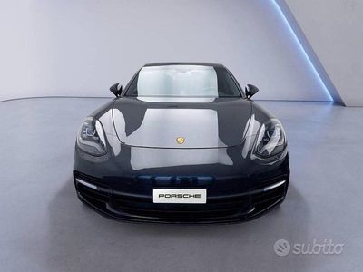 Usata Porsche Panamera Sport Turismo 331 CV (243 kW) 2019 Grigio Berlina