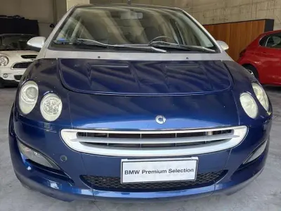 Usata Smart ForFour Passion 95 CV (69 kW) 2005 Blu/azzurro Utilitaria