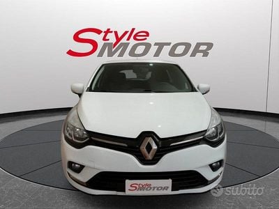 Usata Renault Clio IV Life 75 CV (55 kW) 2019 Bianco Berlina