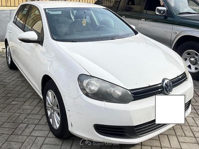 Usata VW Golf VII Highline 105 CV (77 kW) 2012 Bianco Berlina