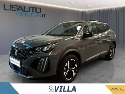 Neu Peugeot 2008 Allure 131 PS (96 kW) 2026 Grau SUV