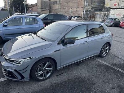 Usata VW Golf VIII R-line 150 CV (110 kW) 2022 Grigio Berlina