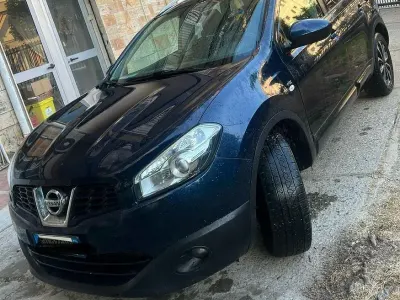 Usata Nissan Qashqai 150 CV (110 kW) 2011 Bluazzurro SUV