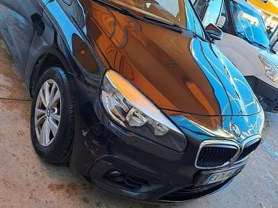 Begagnad BMW 218 150 HK (110 kW) 2015 Svart Minibuss