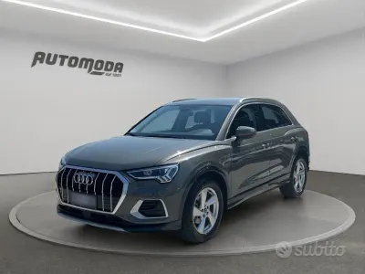 Usata Audi Q3 Business 150 CV (110 kW) 2023 Grigio SUV