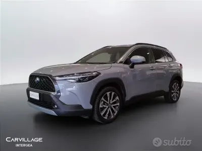 Usata Toyota Corolla Cross Trend 152 CV (111 kW) 2023 Grigio SUV
