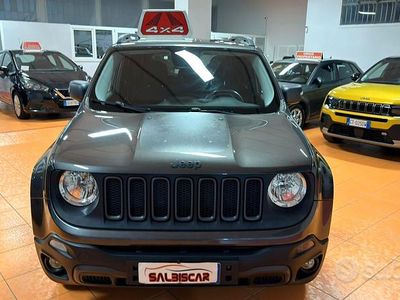Usata Jeep Renegade Trailhawk 170 CV (125 kW) 2015 Grigio SUV