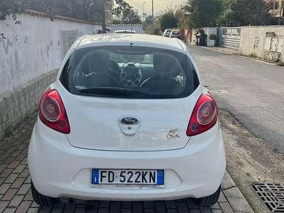 Usata Ford Ka 67 CV (49 kW) 2016 Berlina