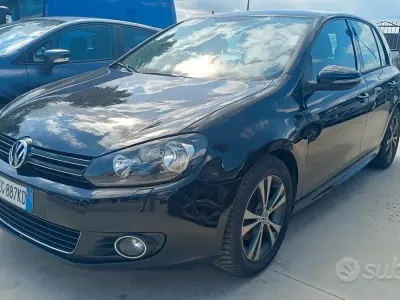 Usado VW Golf VI Edition 105 CV (77 kW) 2011 Negro Utilitario