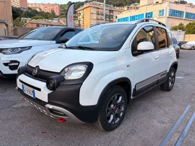 Usata Fiat Panda Cross Cross 69 CV (50 kW) 2022 Bianco Utilitaria