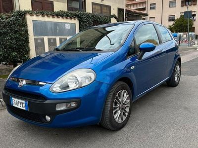 Usata Fiat Punto Evo Active 65 CV (47 kW) 2011 Blu Utilitaria