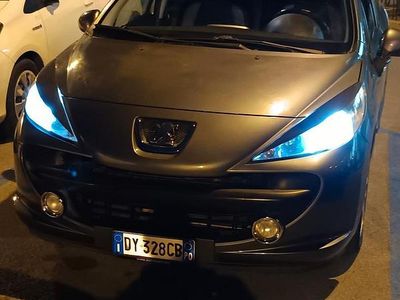Usata Peugeot 207 95 CV (69 kW) 2010 Grigio Utilitaria