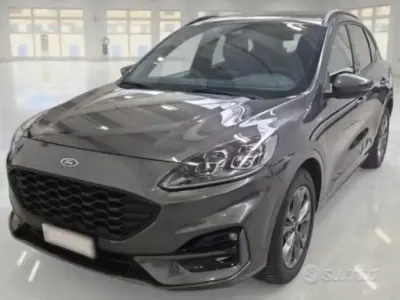 Usado Ford Kuga ST-Line X 120 CV (88 kW) 2022 Gris SUV