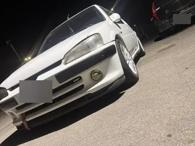 Usata Peugeot 106 Sport 75 CV (55 kW) 1999 Bianco Utilitaria