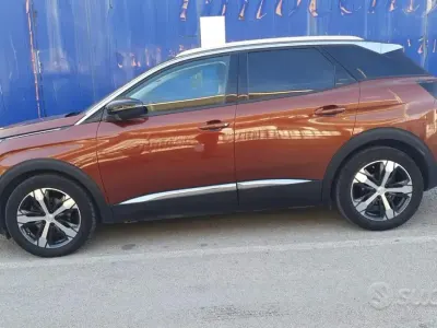 Usata Peugeot 3008 Allure 120 CV (88 kW) 2017 SUV
