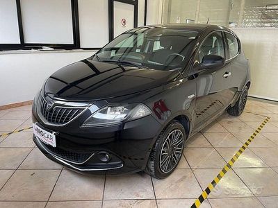 Brugt Lancia Ypsilon Gold 70 HK (51 kW) 2022 Sort Hatchback
