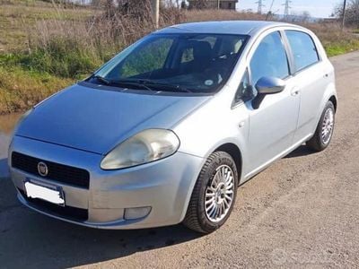 Usata Fiat Grande Punto 75 CV (55 kW) 2006 Utilitaria