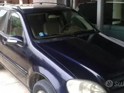 Usado Mercedes ML270 163 CV (119 kW) 2003 SUV