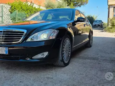 Usata Mercedes S320 235 CV (172 kW) 2006 Nero Berlina