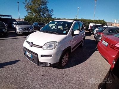 Usata Fiat Panda 4x4 85 CV (62 kW) 2015 Bianco Utilitaria