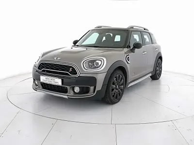 Usata Mini Cooper SD Countryman 190 CV (139 kW) 2019 Melting silver SUV