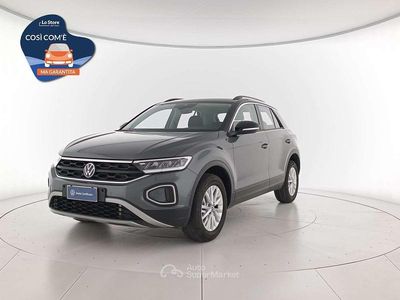 Usata VW T-Roc Life 150 CV (110 kW) 2025 Indium grey metallizzato nero SUV