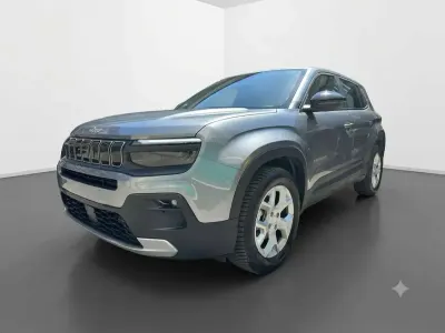 Usata Jeep Avenger Altitude 101 CV (74 kW) 2025 Granite chrystal SUV