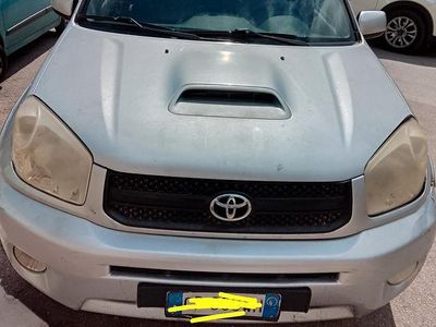 Usata Toyota RAV4 2004 Grigio SUV