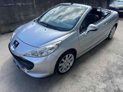 Occasion Peugeot 207 CC 110 ch (80 kW) 2009 Argent Cabriolet