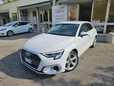 Usata Audi A3 Sportback e-tron S-Line 150 CV (110 kW) 2023 Bianco Utilitaria