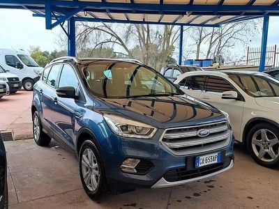 Begagnad Ford Kuga Business Edition 120 HK (88 kW) 2019 Blå SUV