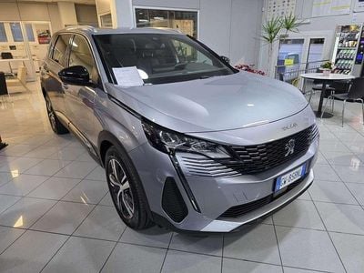 Usata Peugeot 5008 Allure 131 CV (96 kW) 2024 SUV