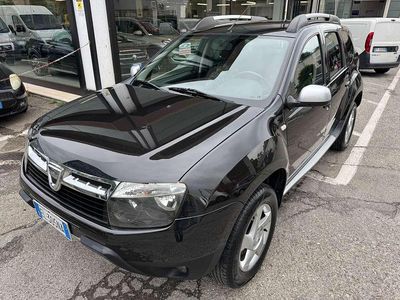 Usata Dacia Duster Lauréate 110 CV (80 kW) 2012 Nero SUV
