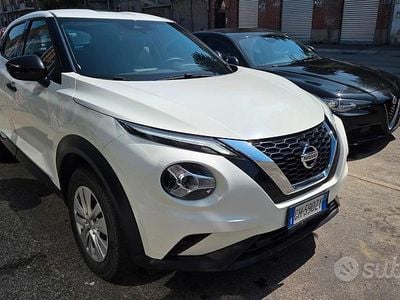 Usata Nissan Juke Acenta+ 114 CV (83 kW) 2022 Bianco SUV