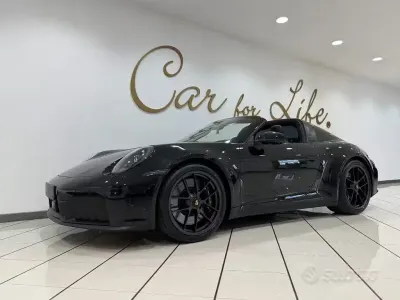 Nuova Porsche 992 484 CV (355 kW) 2025 Nero Cabrio