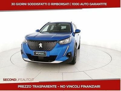 Usata Peugeot 2008 Allure 131 CV (96 kW) 2021 Blu/azzurro SUV