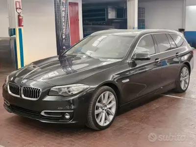 Usata BMW 525 Luxury Line 218 CV (160 kW) 2014 Nero Station wagon