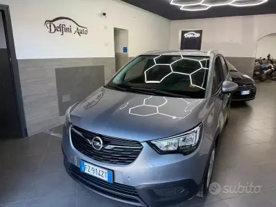 Usata Opel Crossland X Innovation 83 CV (61 kW) 2020 Grigio SUV