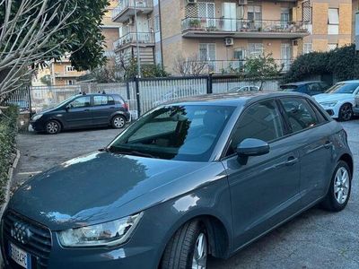 Usata Audi A1 Sportback Ambiente 116 CV (85 kW) 2015 Grigio Utilitaria