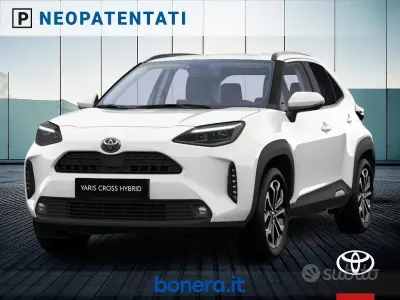Nuova Toyota Yaris Cross Trend 130 CV (95 kW) 2026 Bianco SUV