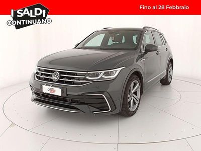 Usata VW Tiguan R-line 150 CV (110 kW) 2023 Dolphin grey metallizzato SUV