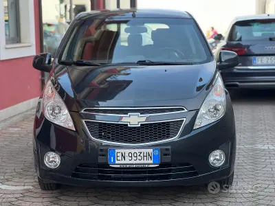 Usata Chevrolet Spark 65 CV (47 kW) 2012 Grigio Utilitaria