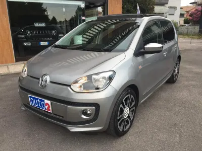 Usata VW up! 75 CV (55 kW) 2013 Argento Utilitaria
