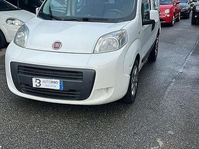 Usata Fiat Qubo Active 75 CV (55 kW) 2014 Bianco Monovolume