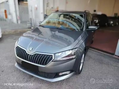 Usata Skoda Fabia Design Edition 95 CV (69 kW) 2022 Antracite Utilitaria