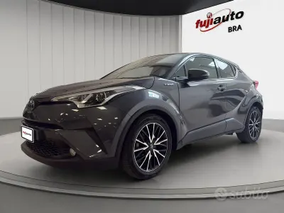 Usata Toyota C-HR Trend 122 CV (89 kW) 2018 Grigio SUV