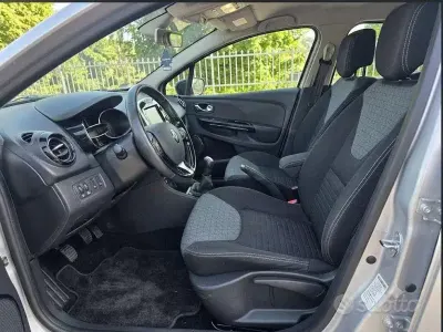 Usata Renault Clio IV 90 CV (66 kW) 2013 Grigio Berlina