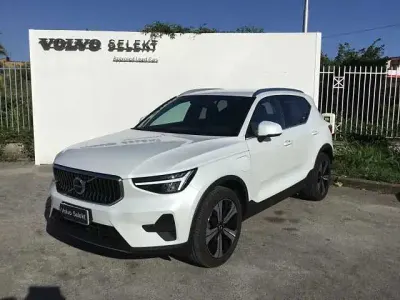 Usata Volvo XC40 155 CV (114 kW) 2023 Bianco SUV