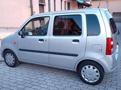 Opel Agila