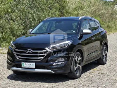 Käytetty Hyundai Tucson Edition 141 HP (103 kW) 2017 Musta Katumaasturi